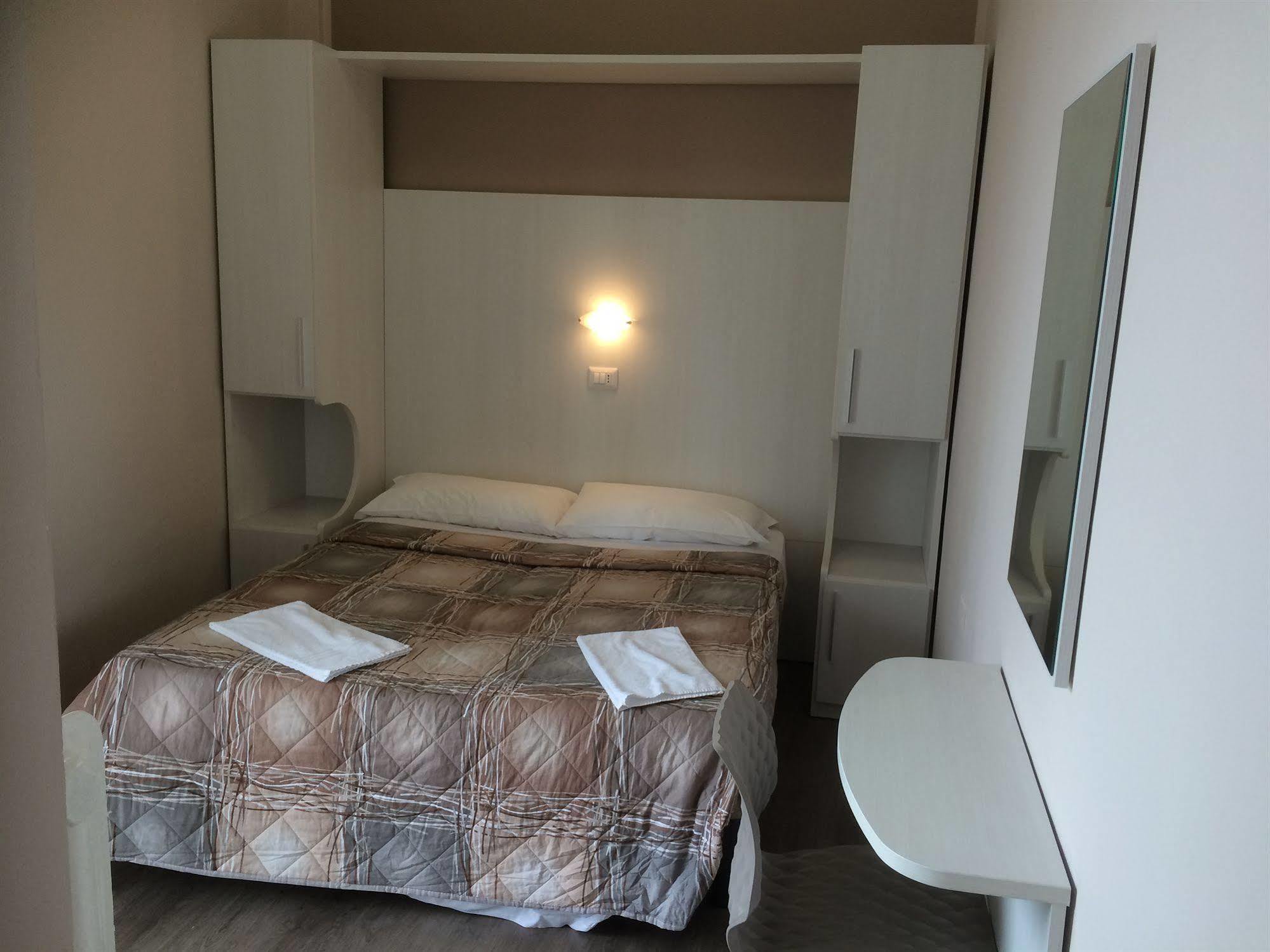 Hotel Kennedy Mediolan Zewnętrze zdjęcie